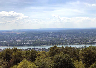 Blick vom Petersberg auf Lannesdorf und das südliche Bad Godesberg
